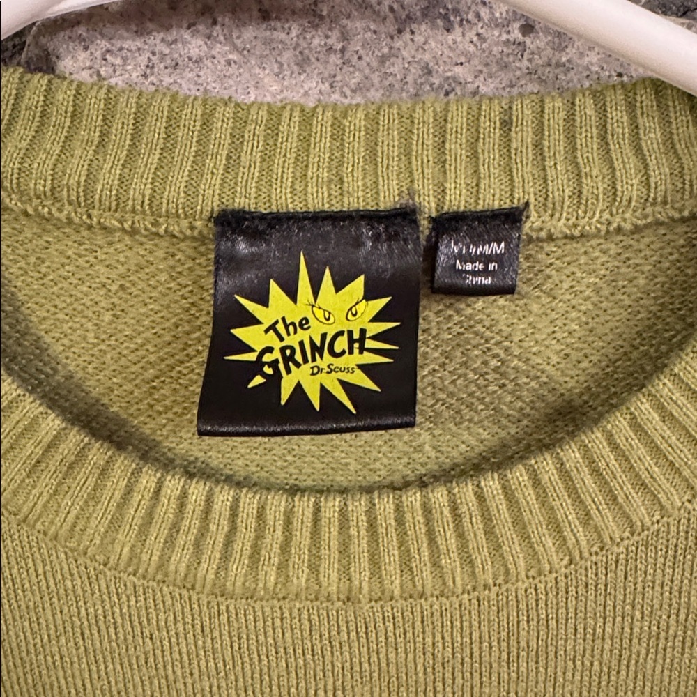 Dr. Seuss The Grinch Face MAD Engine green crewneck youth Sweater size medium - Picture 2 of 4